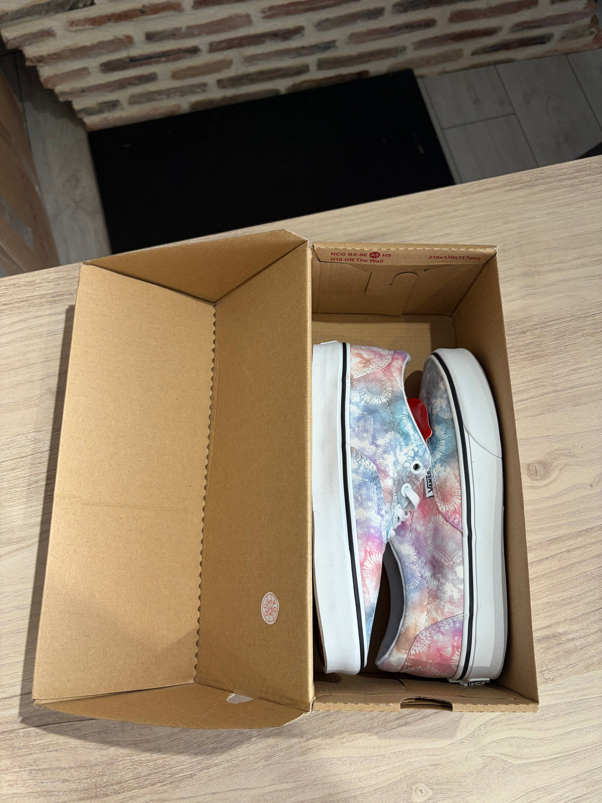 Vans Era Heart Tie Dye Multi/White Femme - Taille 36 EU - Neuves avec boîte