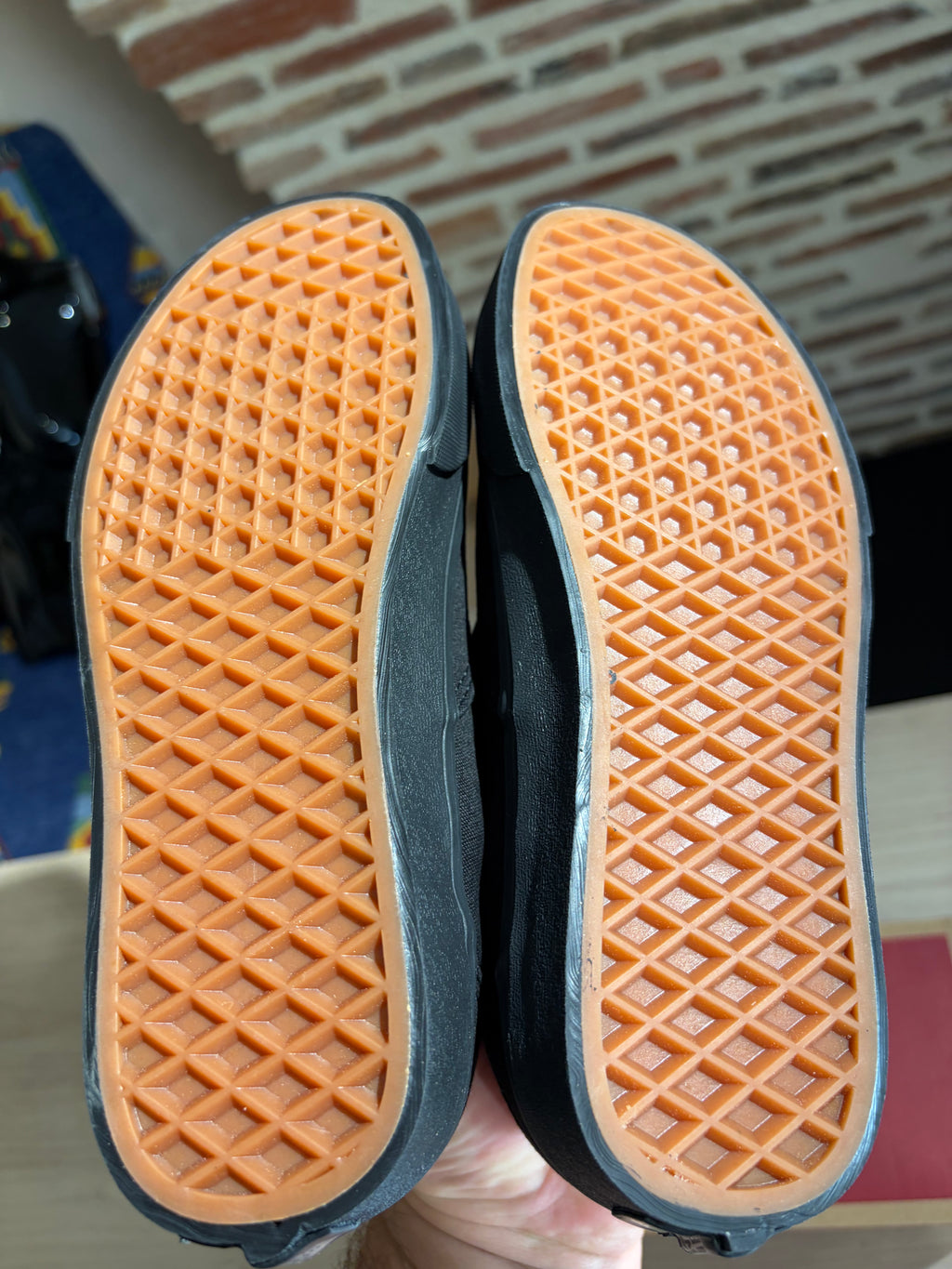 Vans Doheny Black/Black Femme – Taille 36 EU – Neuves avec boîte