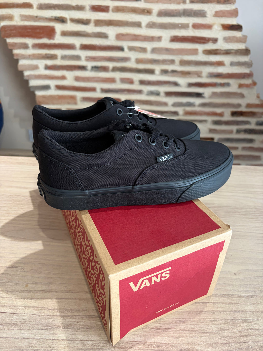 Vans Doheny Canvas Black/Black Femme – Neuves avec boîte – Taille 36,5