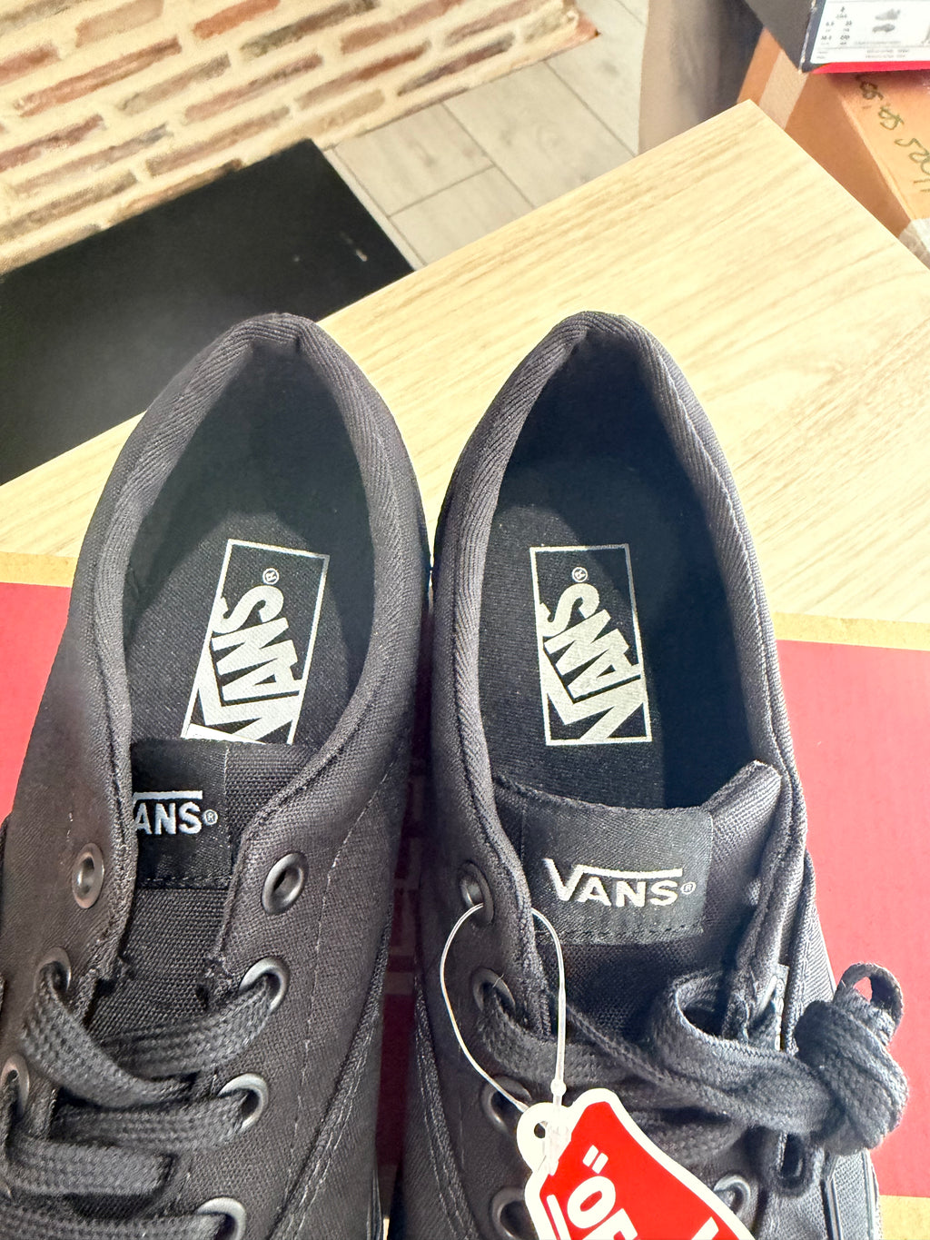Vans Doheny Canvas Black/Black Femme – Neuves avec boîte – Taille 36,5