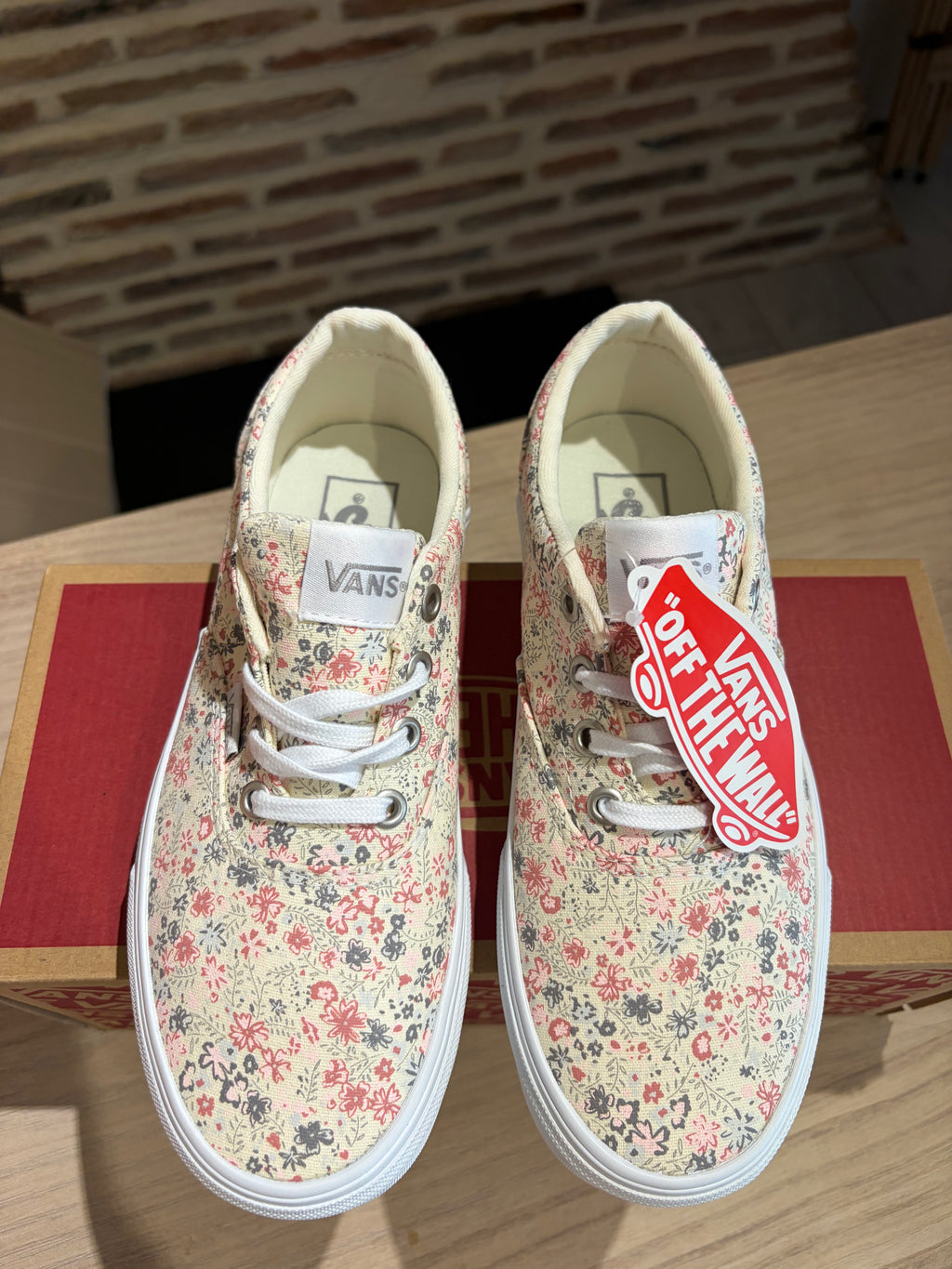 Vans Doheny Ditsy Floral Multi/White Femme – Neuves avec boîte – Taille 36