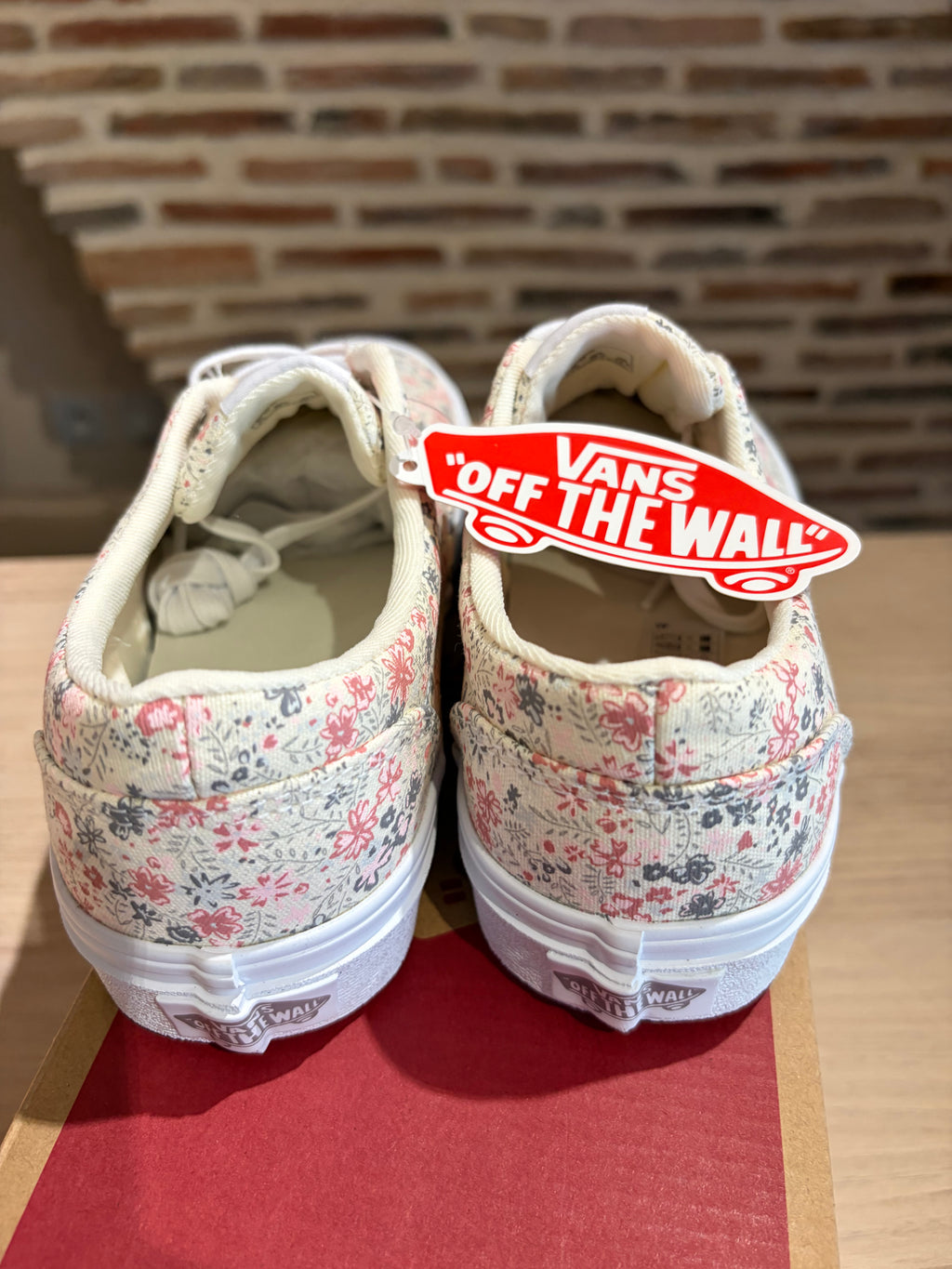 Vans Doheny Ditsy Floral Multi/White Femme – Neuves avec boîte – Taille 36