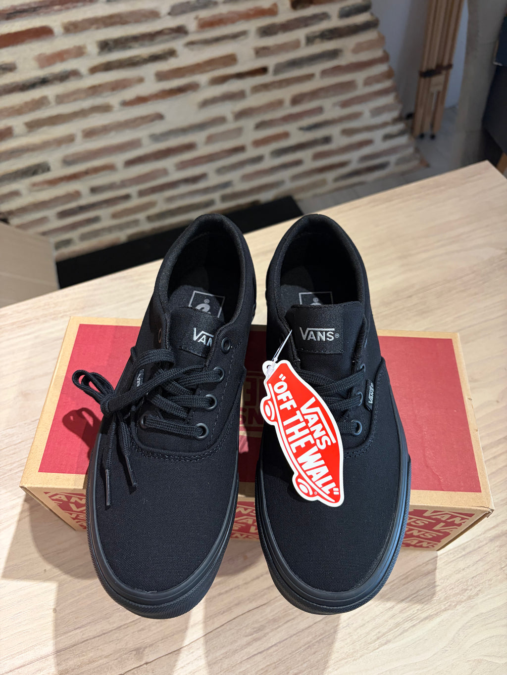 Vans Doheny Canvas Black/Black Femme – Neuves avec boîte – Taille 37
