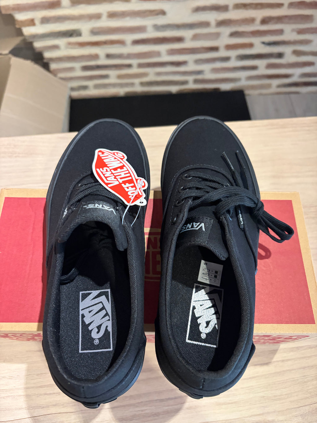 Vans Doheny Canvas Black/Black Femme – Neuves avec boîte – Taille 37