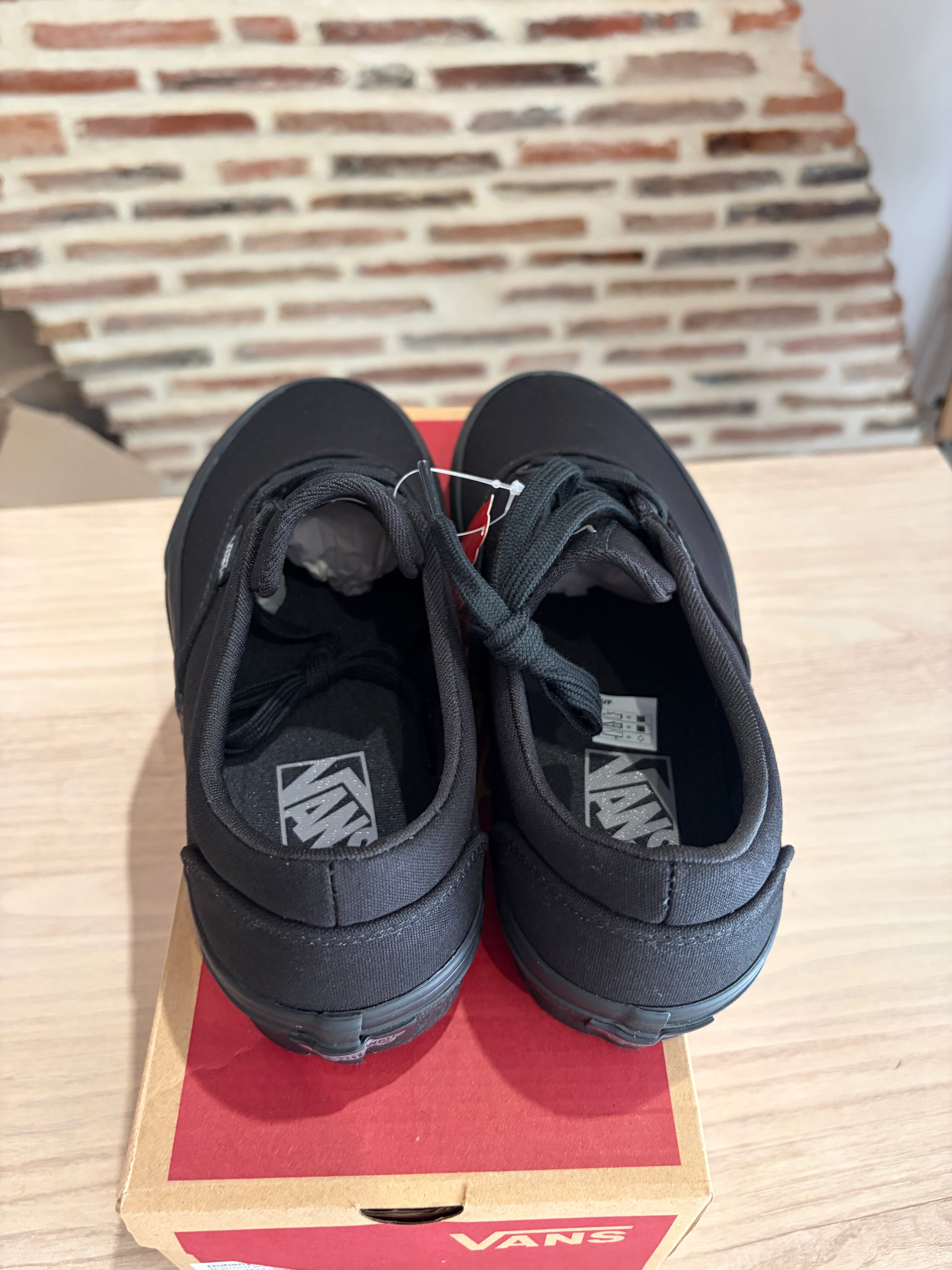 Vans Doheny Canvas Black/Black Femme – Neuves avec boîte – Taille 37