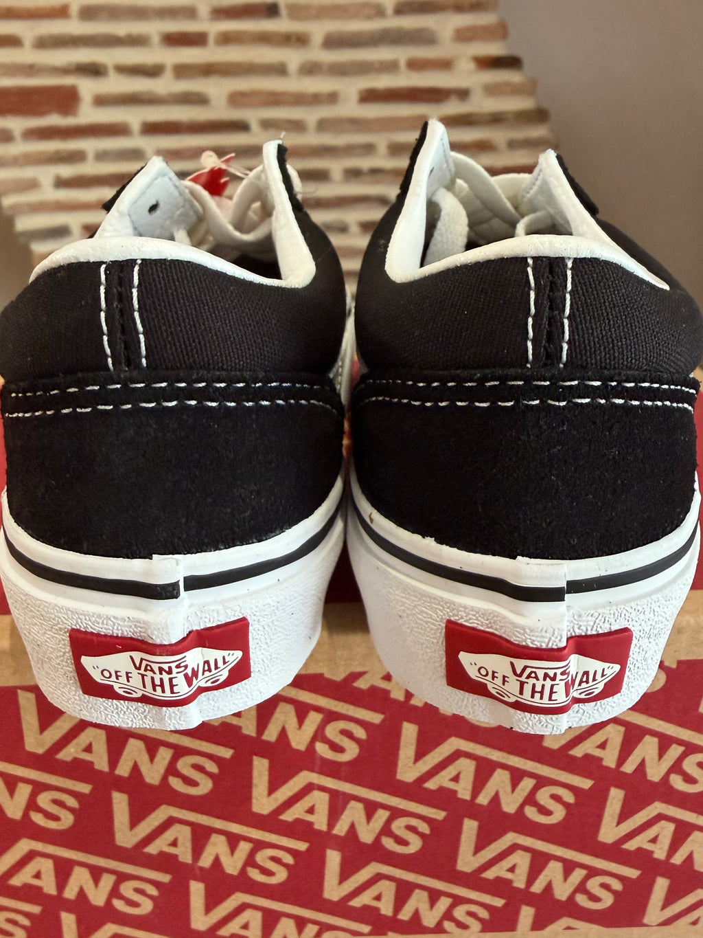 Vans Old Skool Platform Enfant – Noir/Blanc – Pointure 31 – Neuves