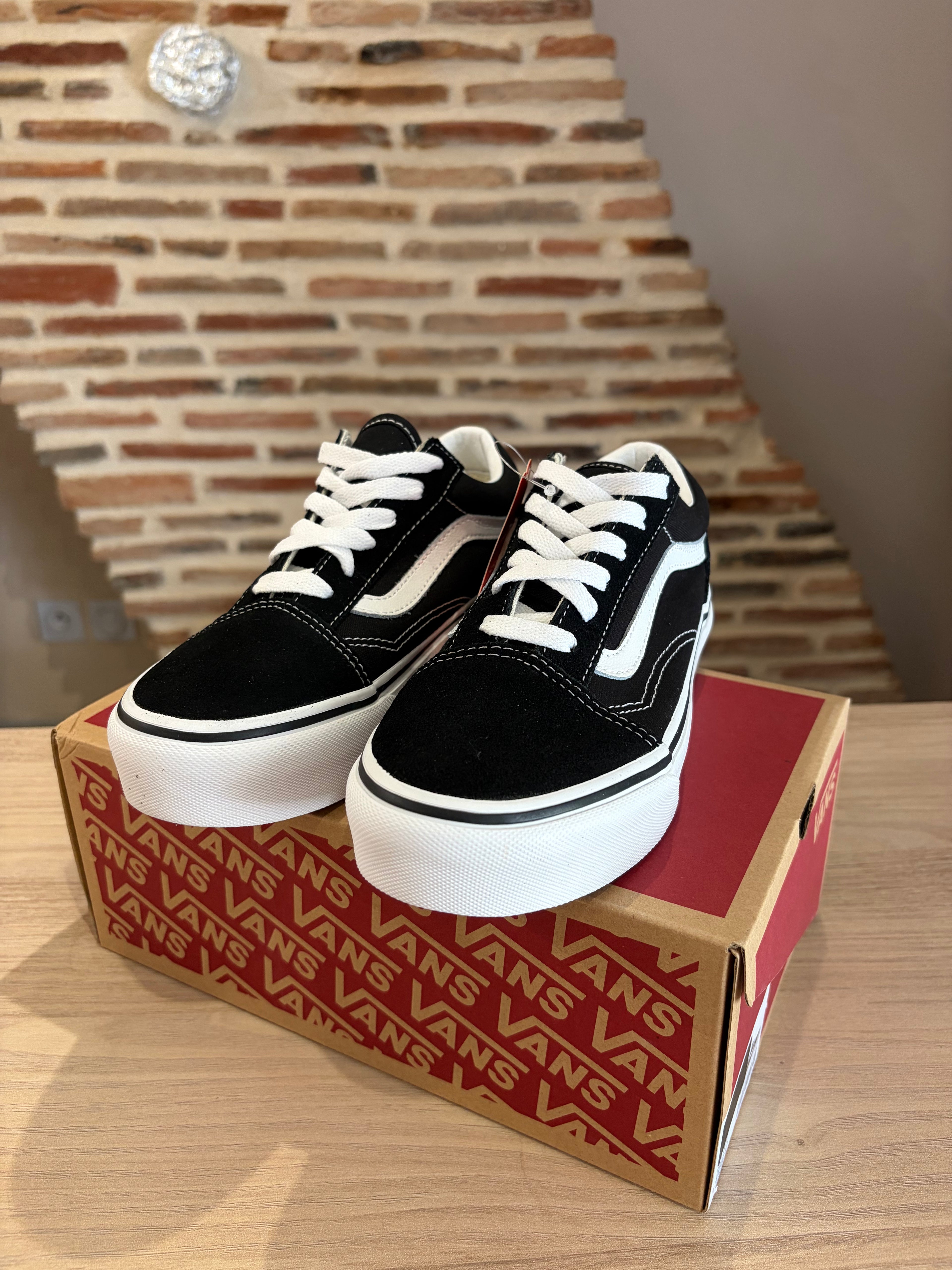 Vans Old Skool Platform Enfant Noir Blanc - Pointure 34