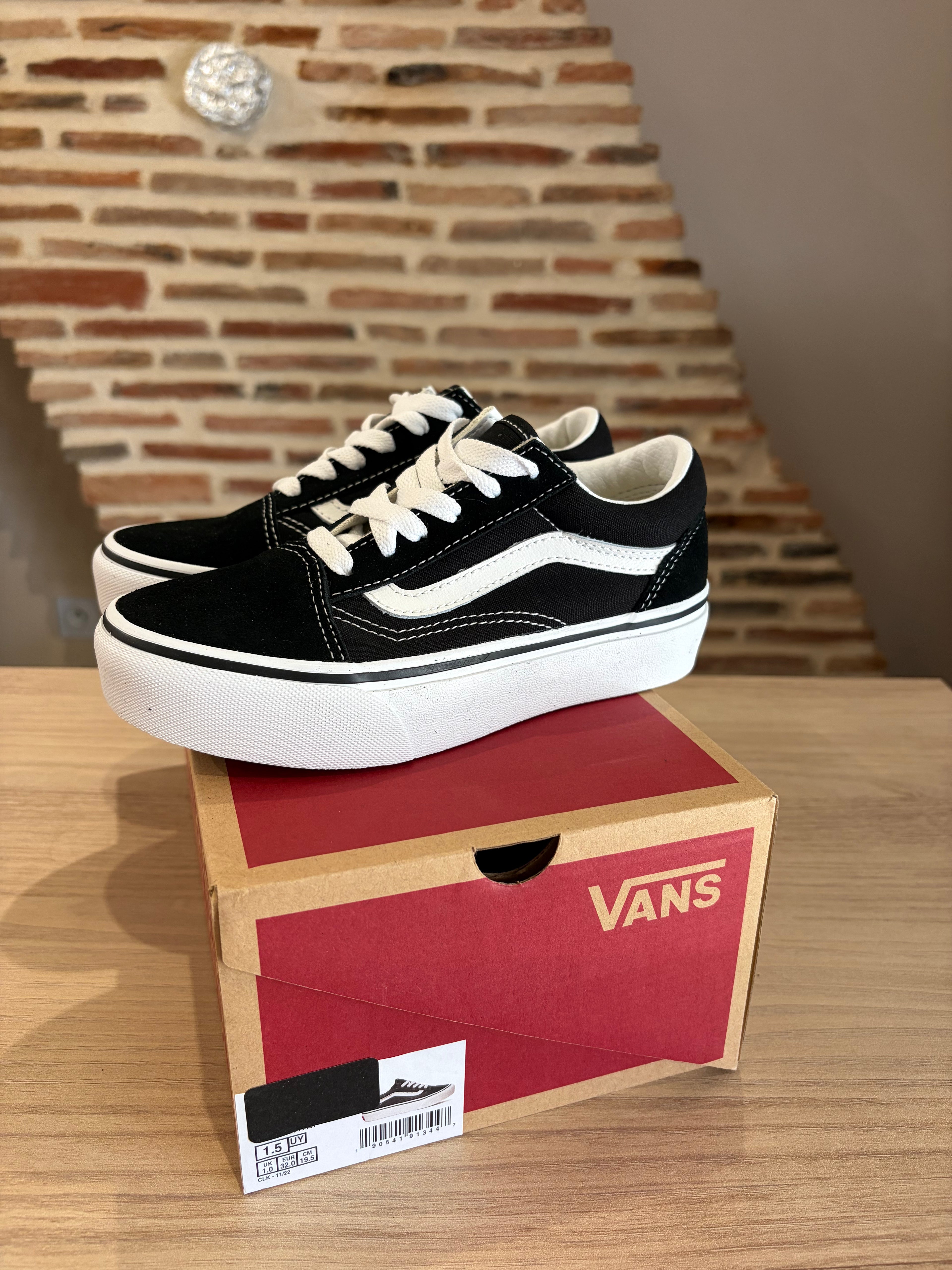 Vans Old Skool Platform Enfant Noir Blanc - Pointure 32