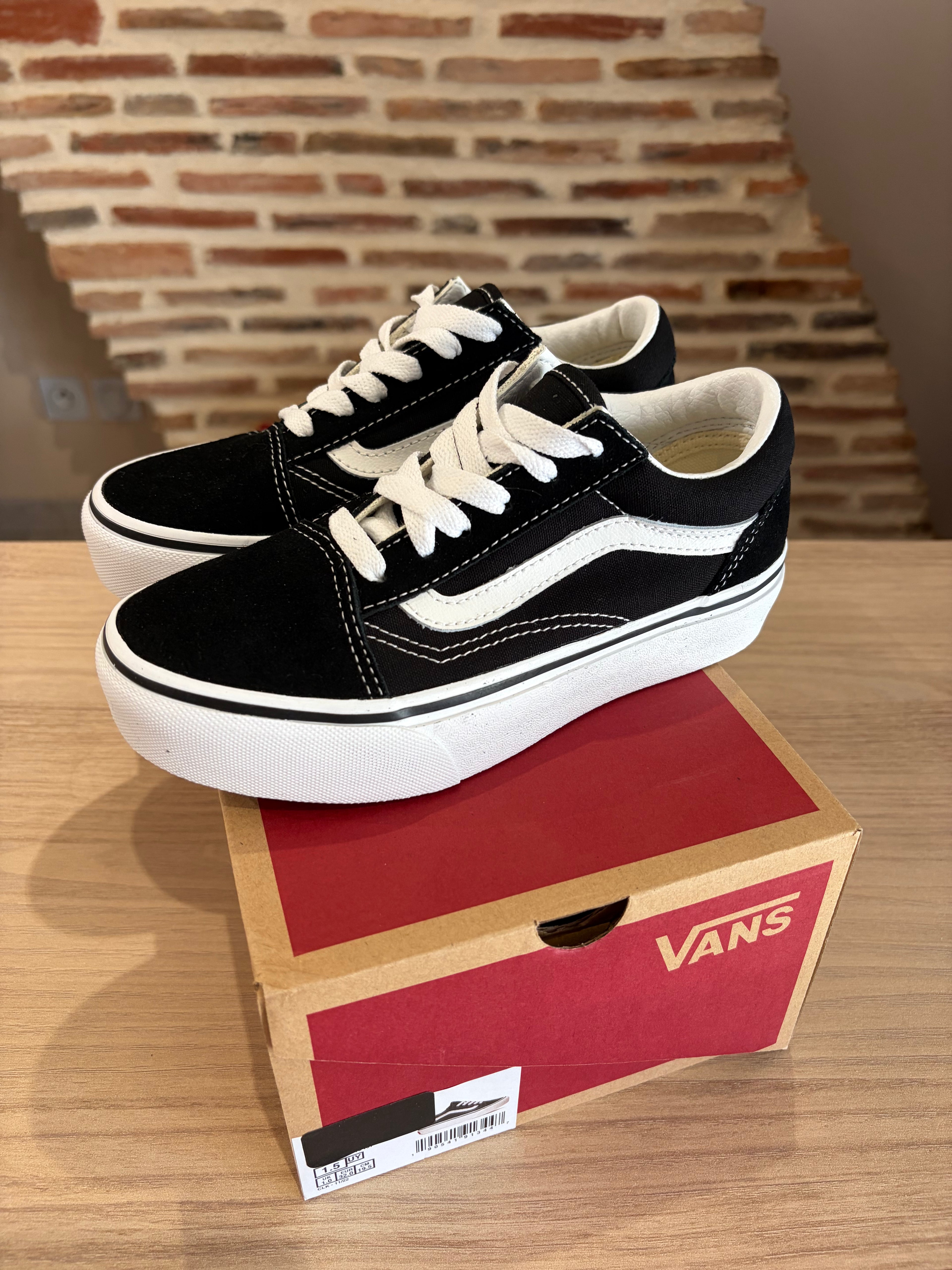 Vans Old Skool Platform Enfant Noir Blanc - Pointure 32
