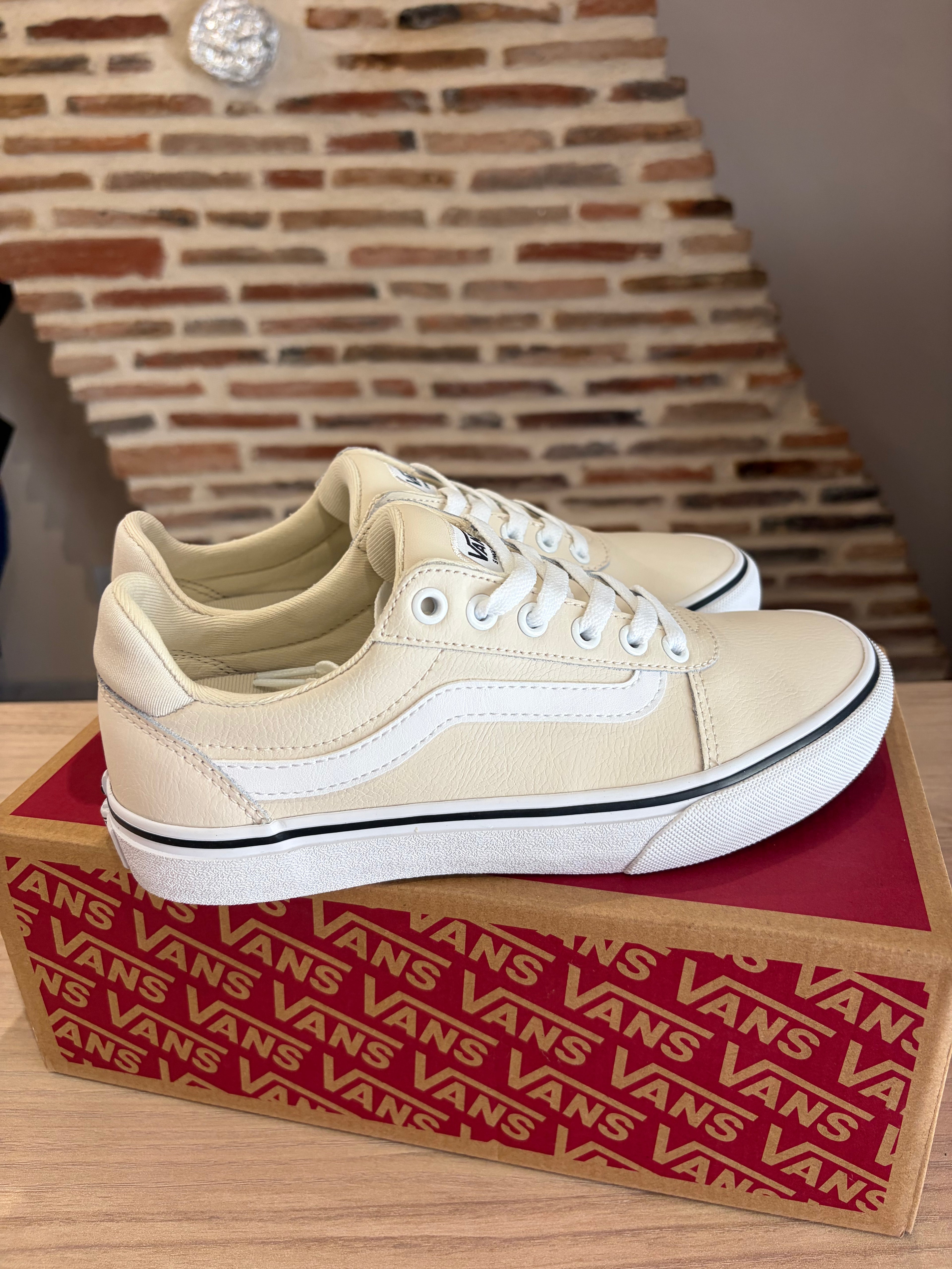 Vans Ward Deluxe Cuir Birch - Blanc Cassé - Pointure 38