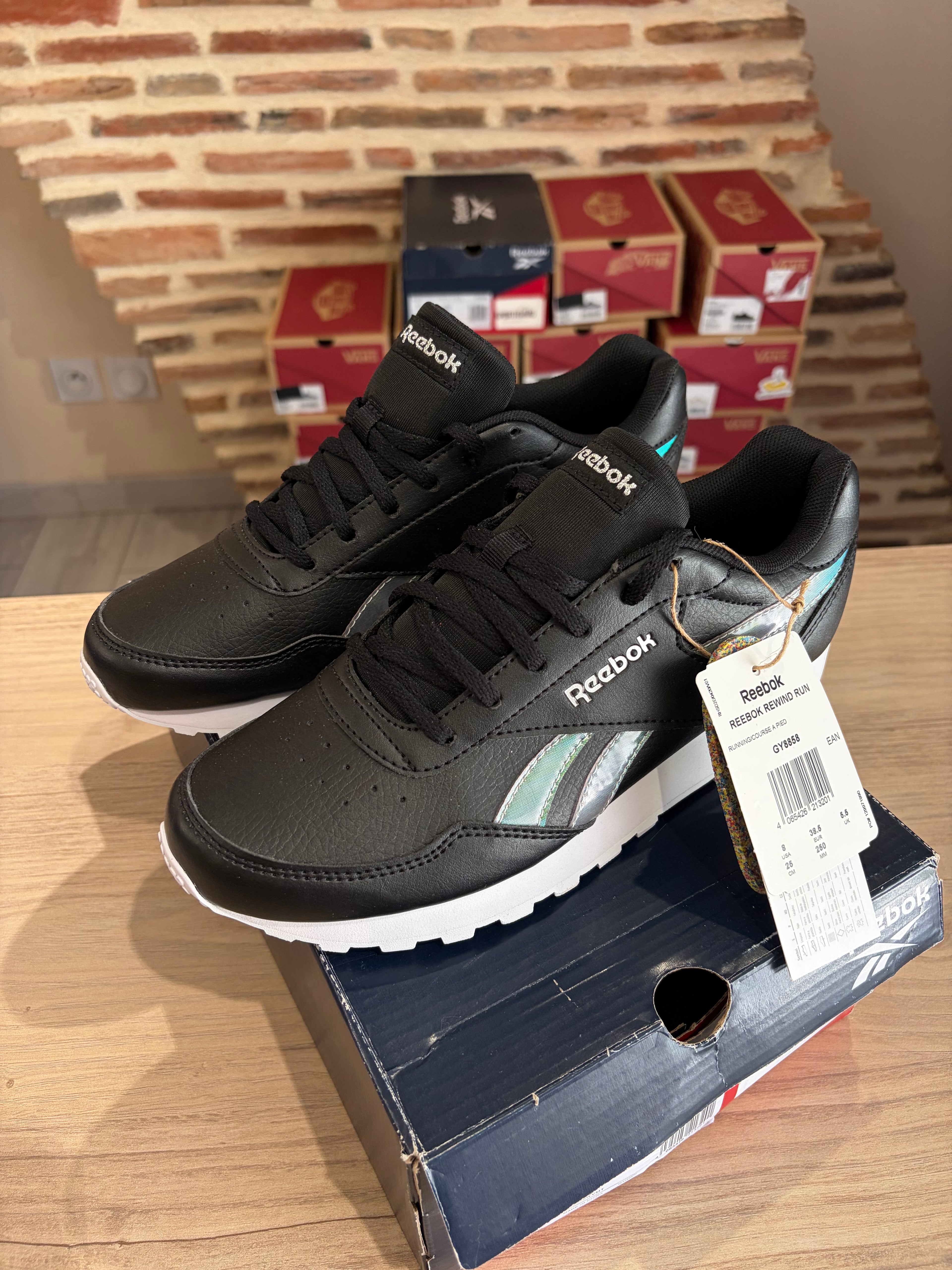 Reebok Rewind Run Femme Noire - GY8358 - Pointure 38,5