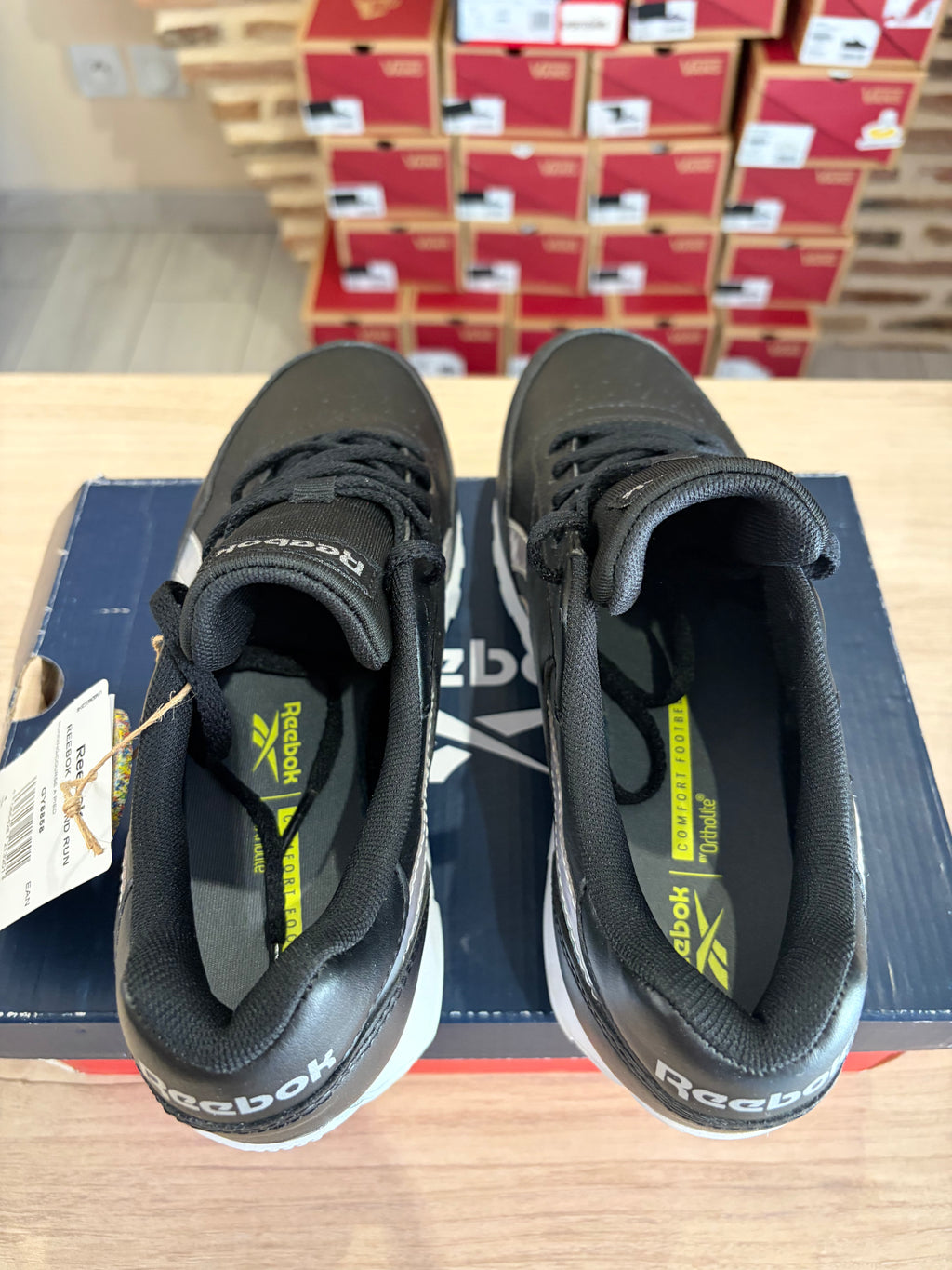 Reebok Rewind Run Femme Noire - GY8358 - Pointure 38,5