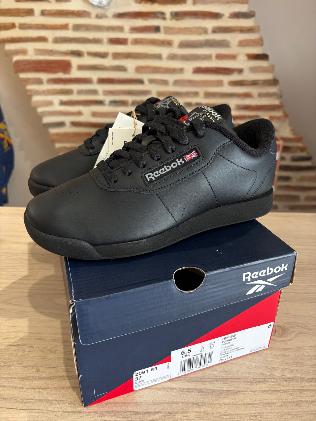 Reebok Princess Femme Noire - CN2211 - Pointure 37