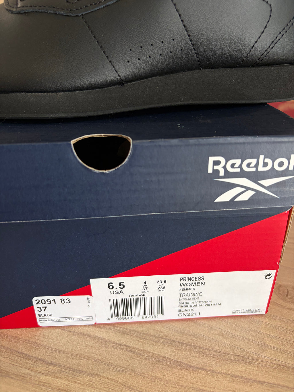 Reebok Princess Femme Noire - CN2211 - Pointure 37