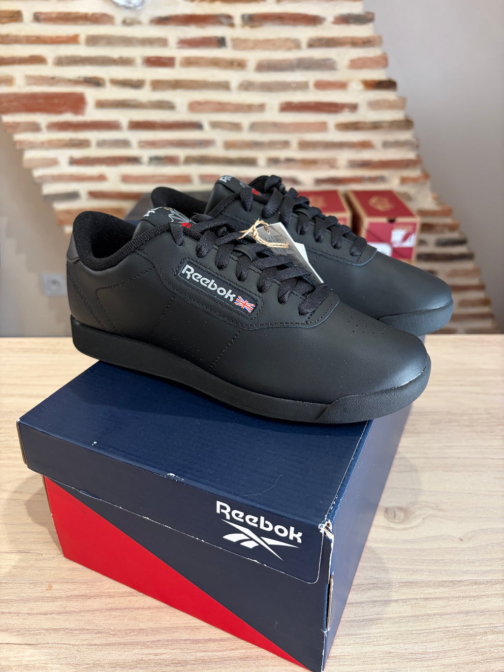 Reebok Princess Femme Noire - CN2211 - Pointure 37