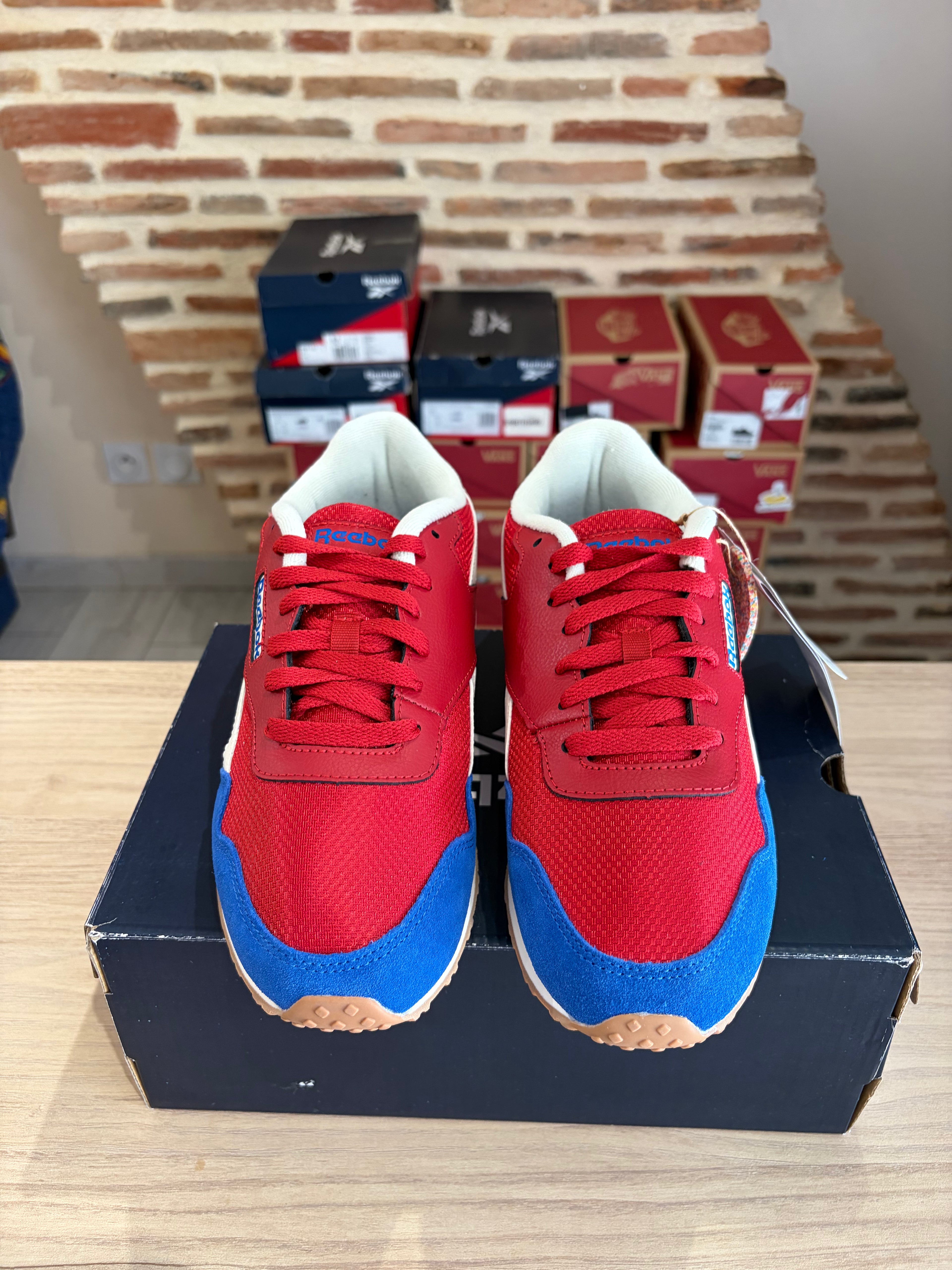 Reebok Royal Ultra Rouge Bleu Blanc - GY8836 - Pointure 40,5