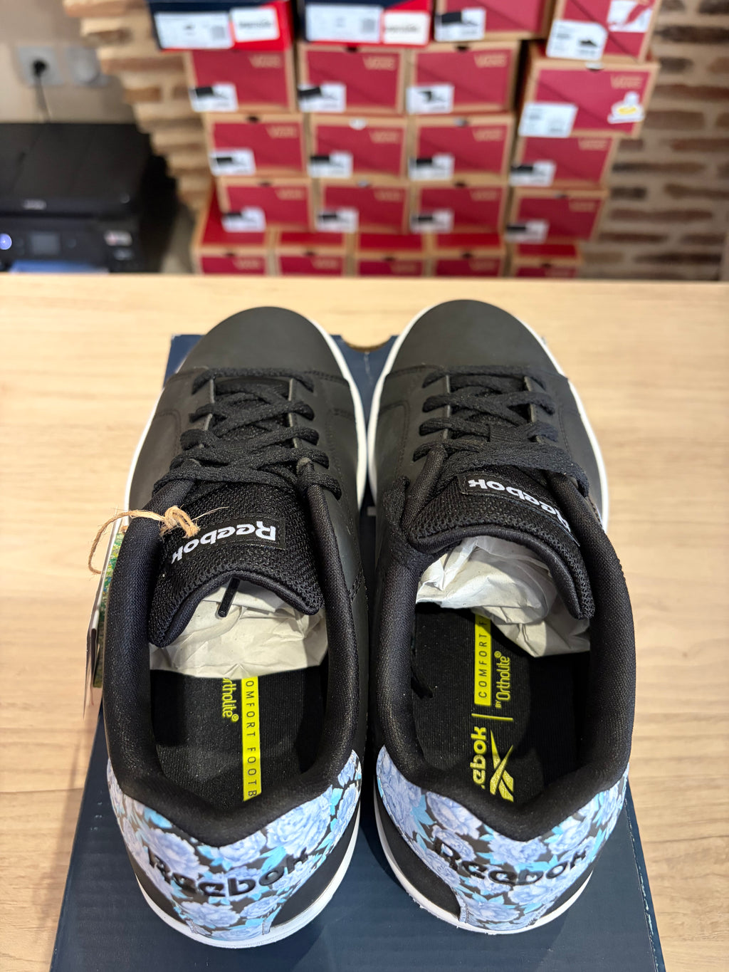 Reebok Royal Complete Sport Noir Blanc Femme Taille 37,5 Neuve