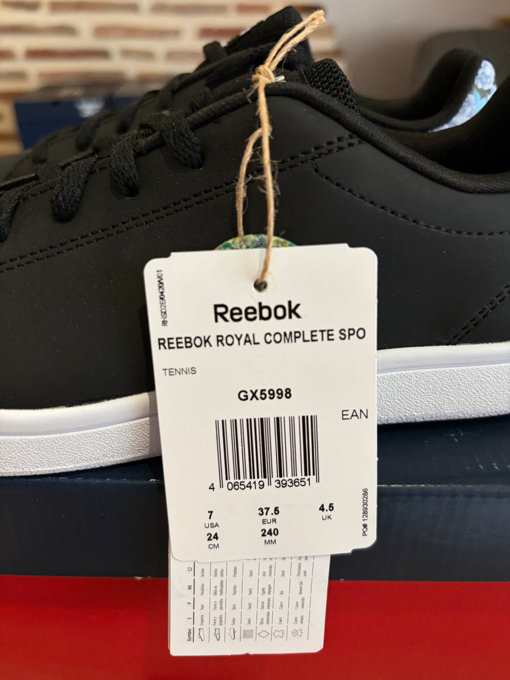 Reebok Royal Complete Sport Noir Blanc Femme Taille 37,5 Neuve