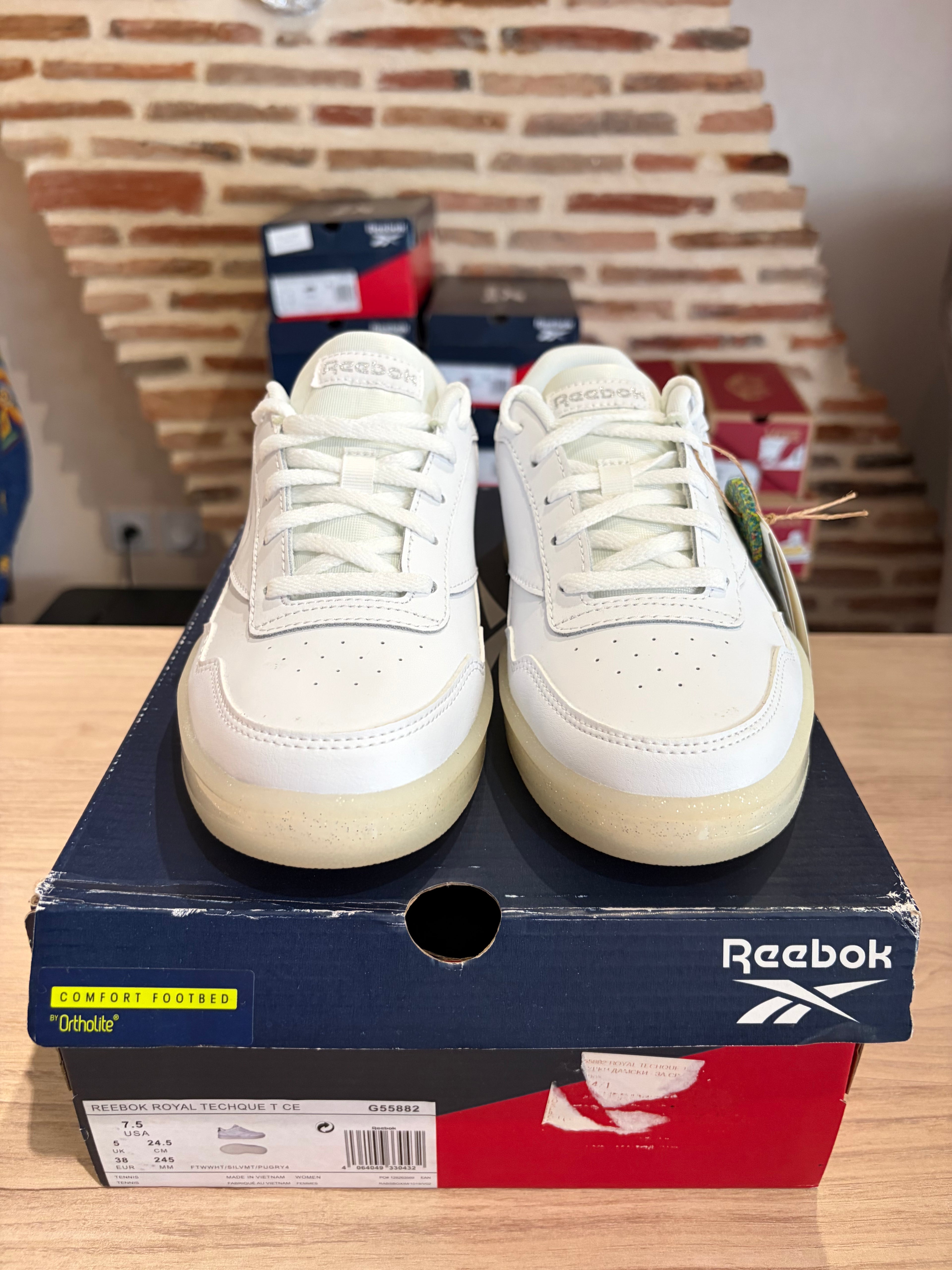 Reebok Royal Techque T CE Femme Blanche Taille 38