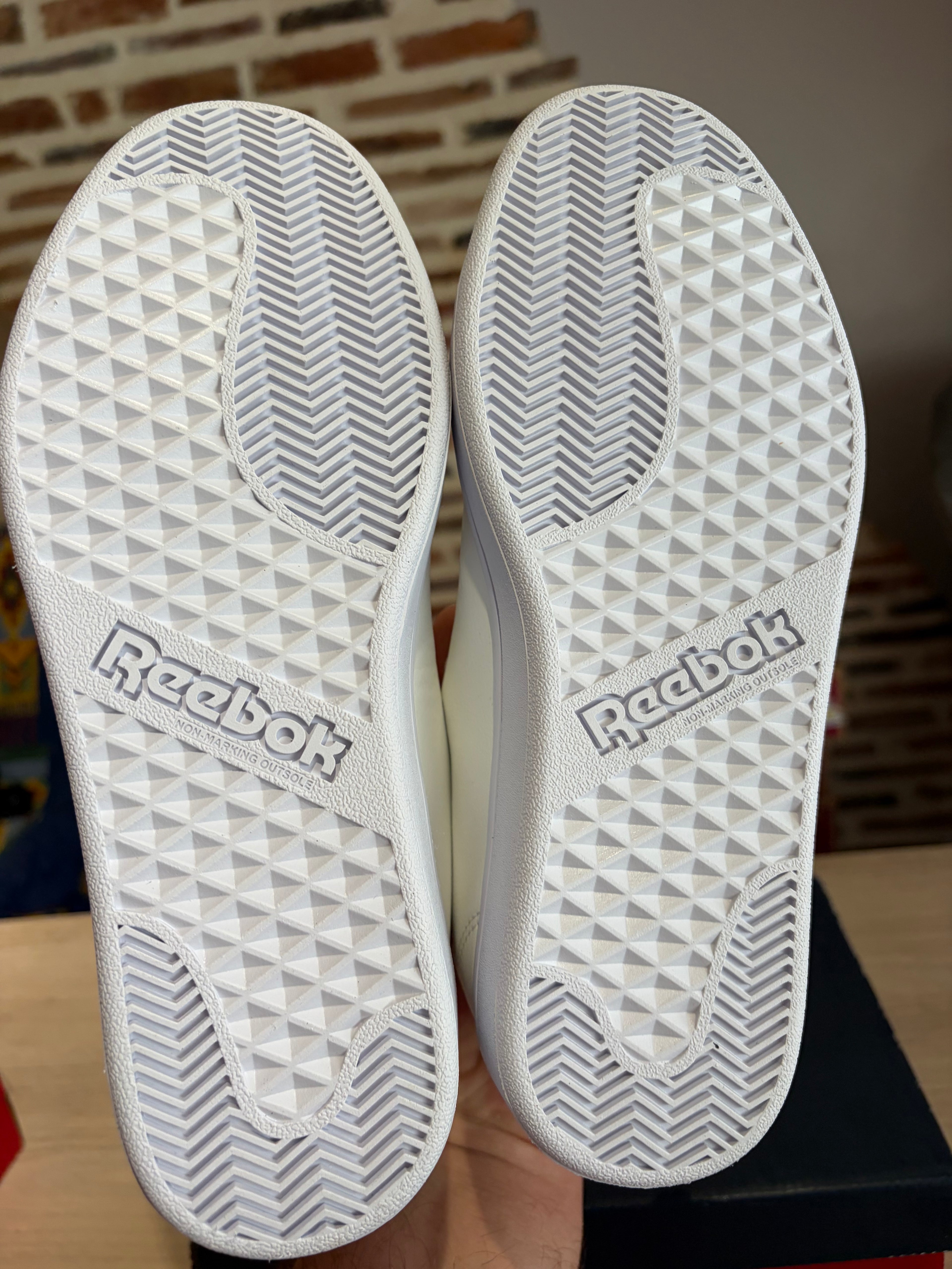 Reebok Royal Complete Sport Femme Blanche – Pointure 38 – Neuves avec boîte