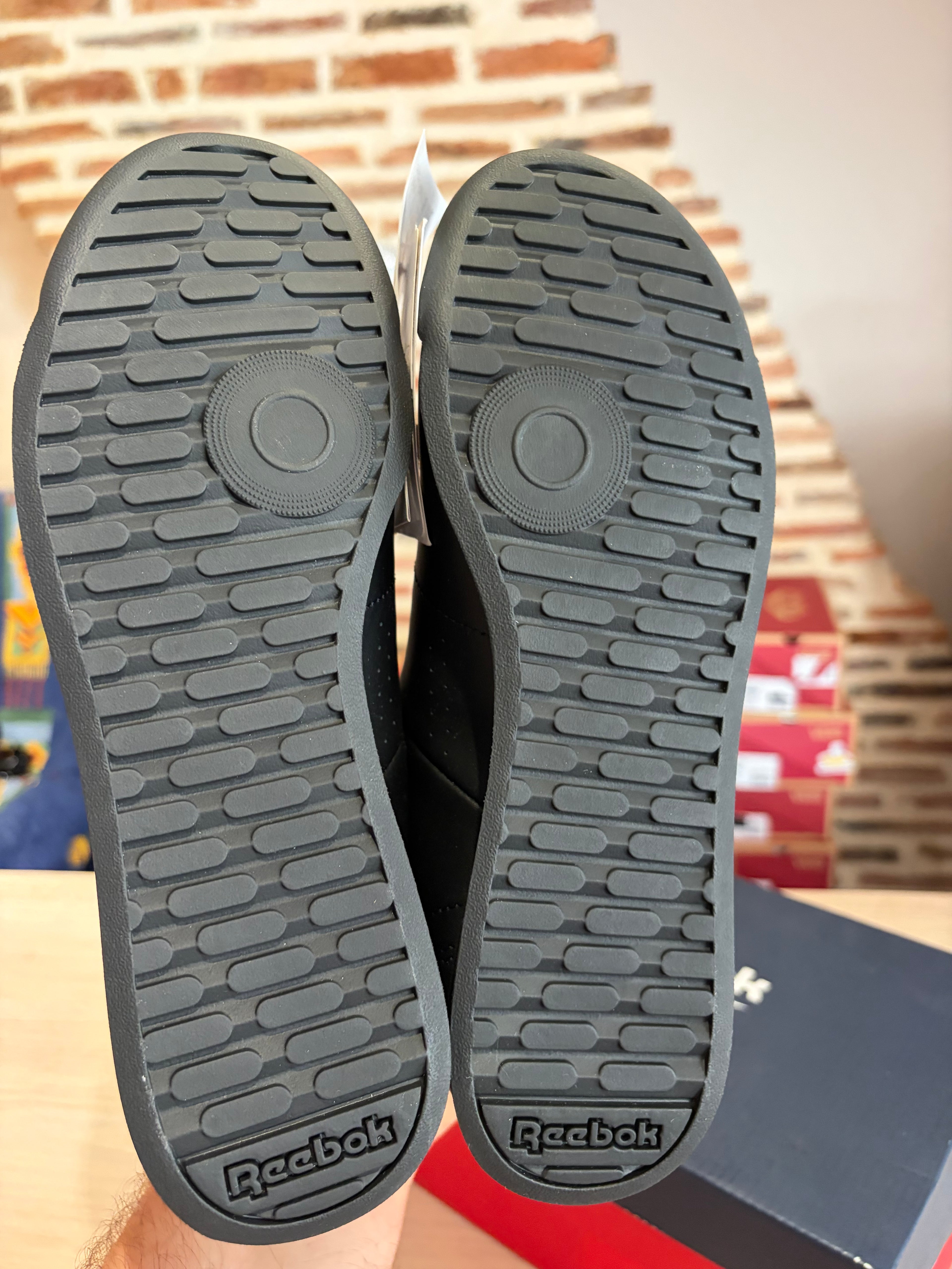 Reebok Princess Femme Noires – Pointure 37,5 – Neuves avec boîte