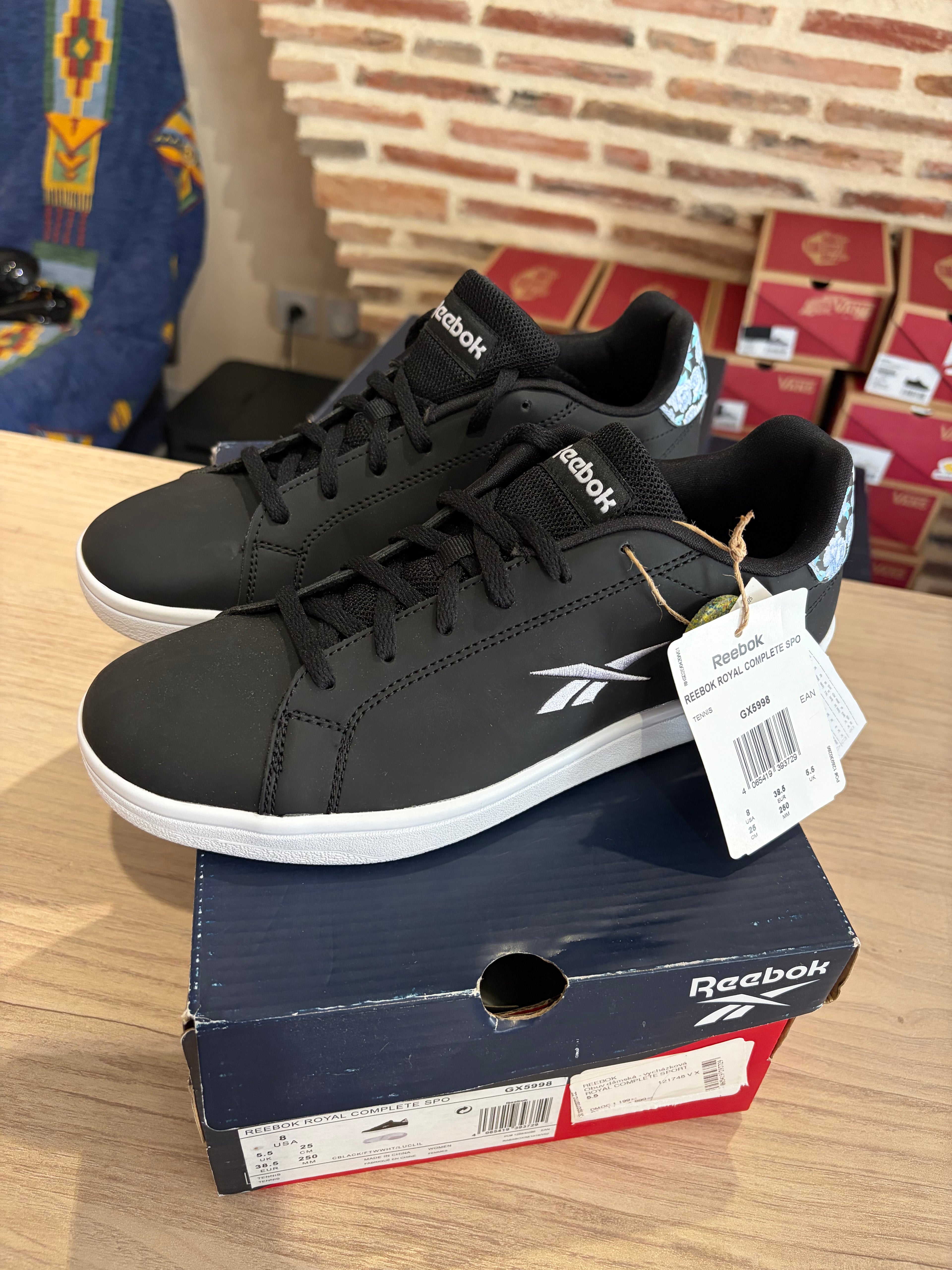 Reebok Royal Complete SPO Femme Noires – Pointure 38,5 – Neuves avec boîte