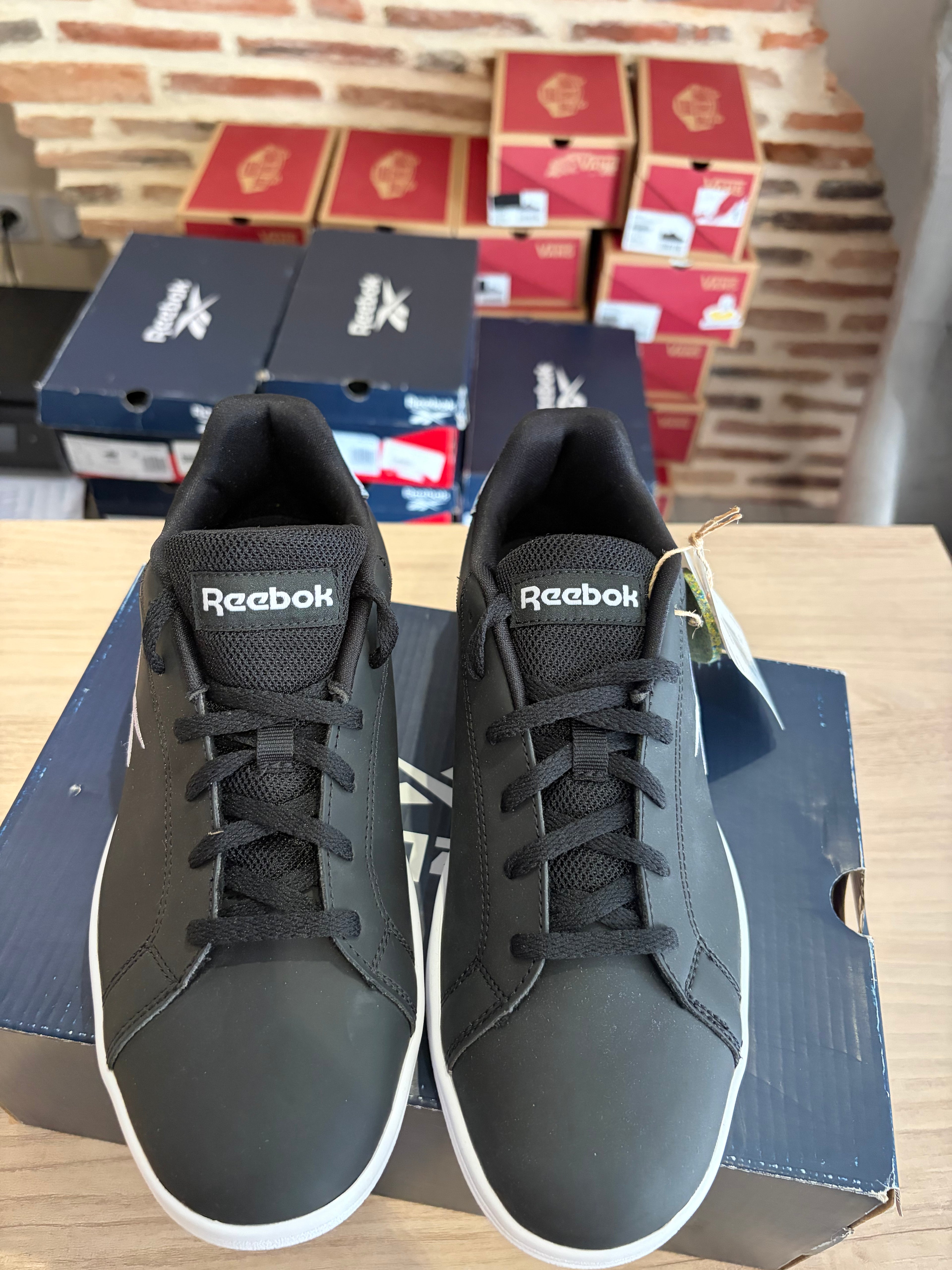 Reebok Royal Complete SPO Femme Noires – Pointure 38,5 – Neuves avec boîte