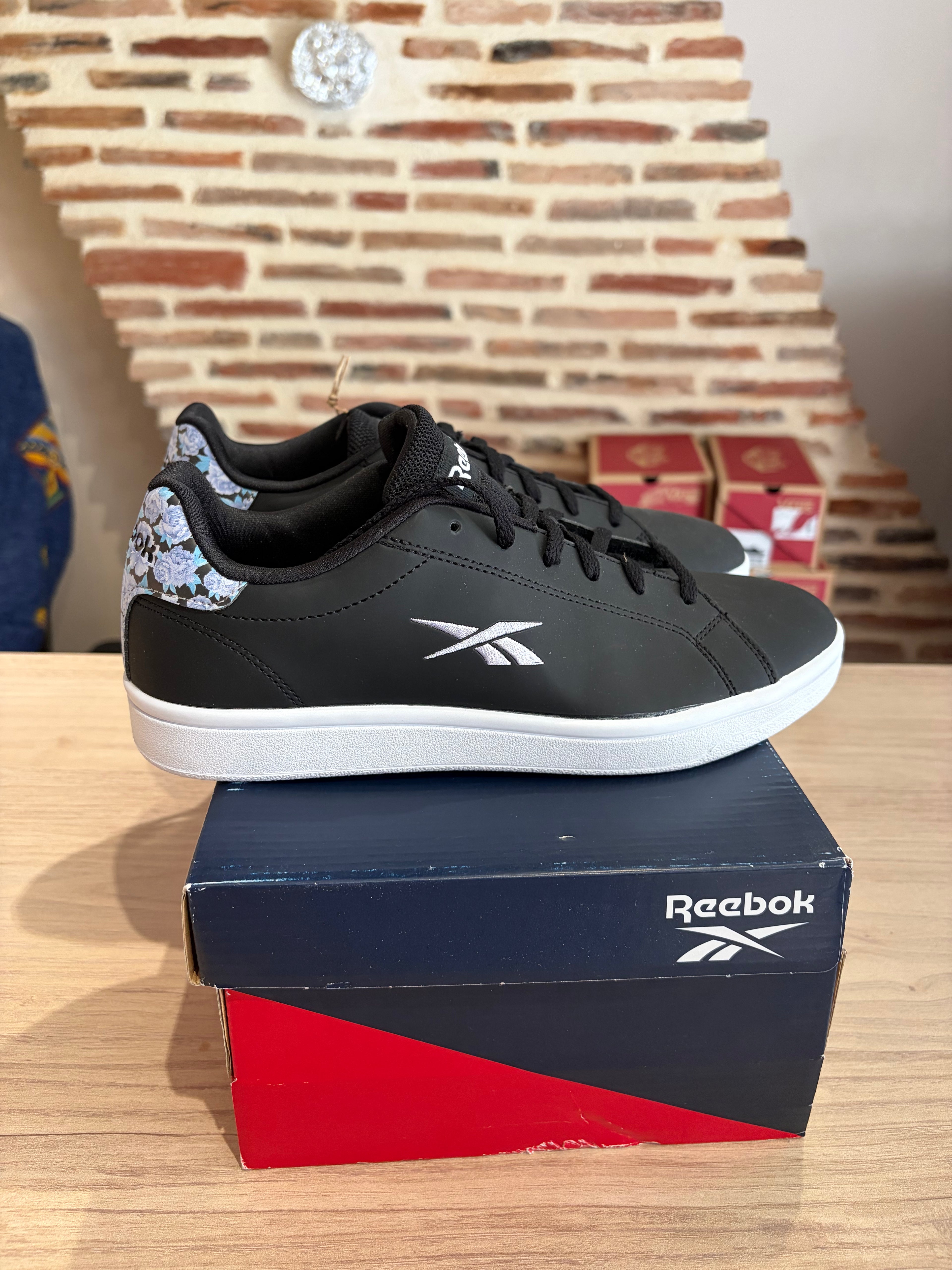 Reebok Royal Complete SPO Femme Noires – Pointure 38,5 – Neuves avec boîte