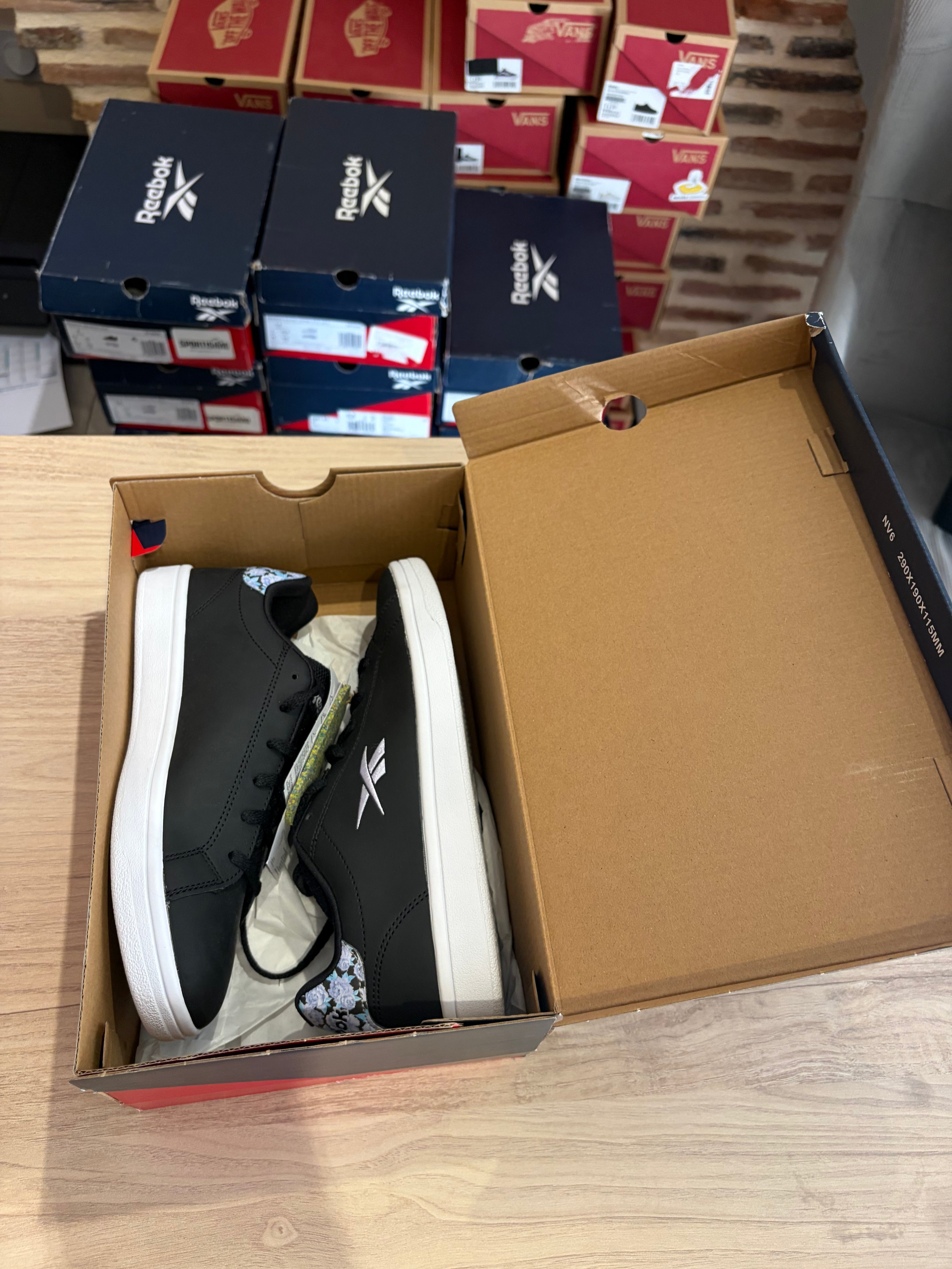 Reebok Royal Complete SPO Femme Noires – Pointure 38,5 – Neuves avec boîte