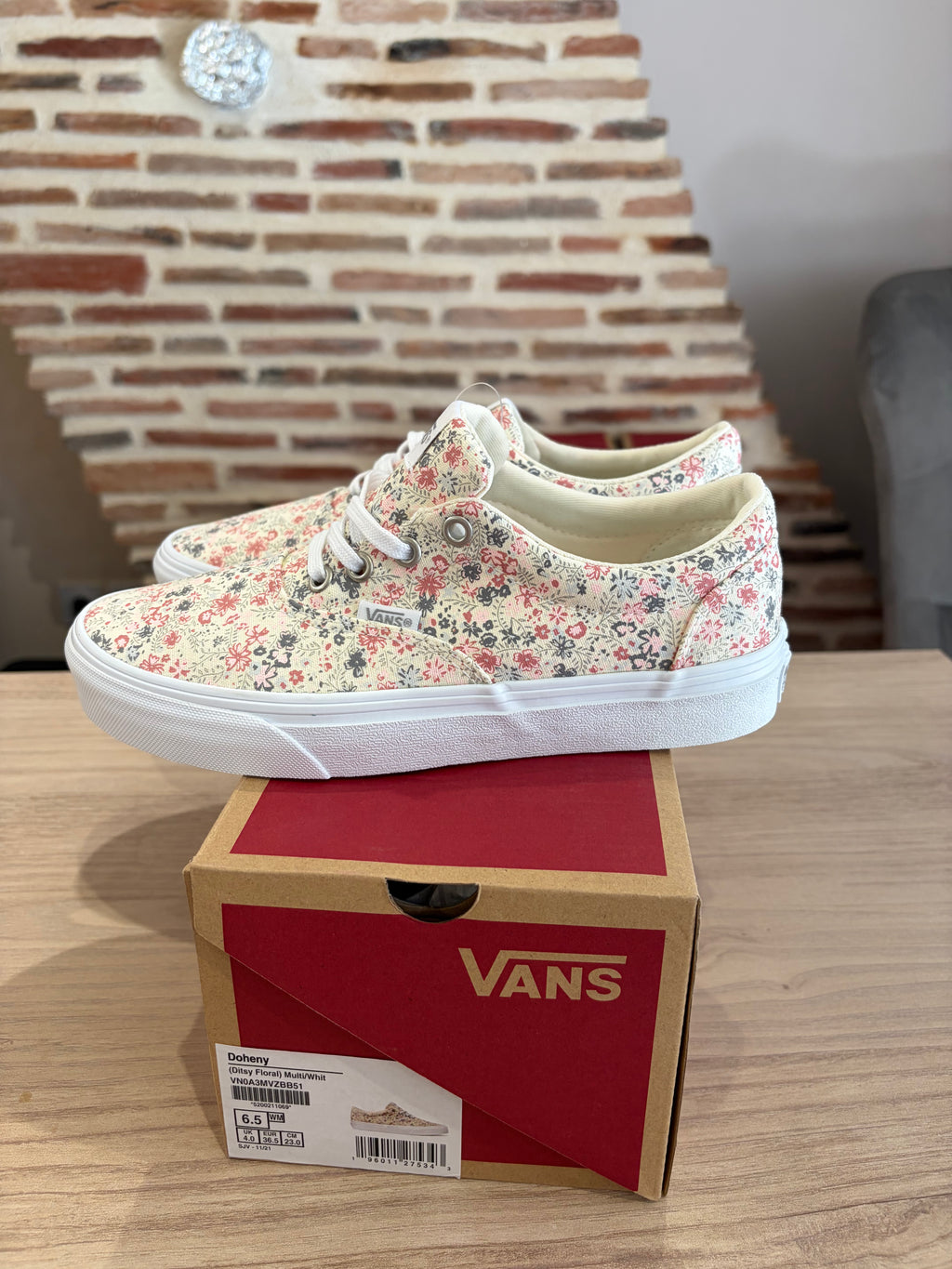 Vans Doheny Ditsy Floral Femme – Pointure 36,5 – Neuves avec boîte