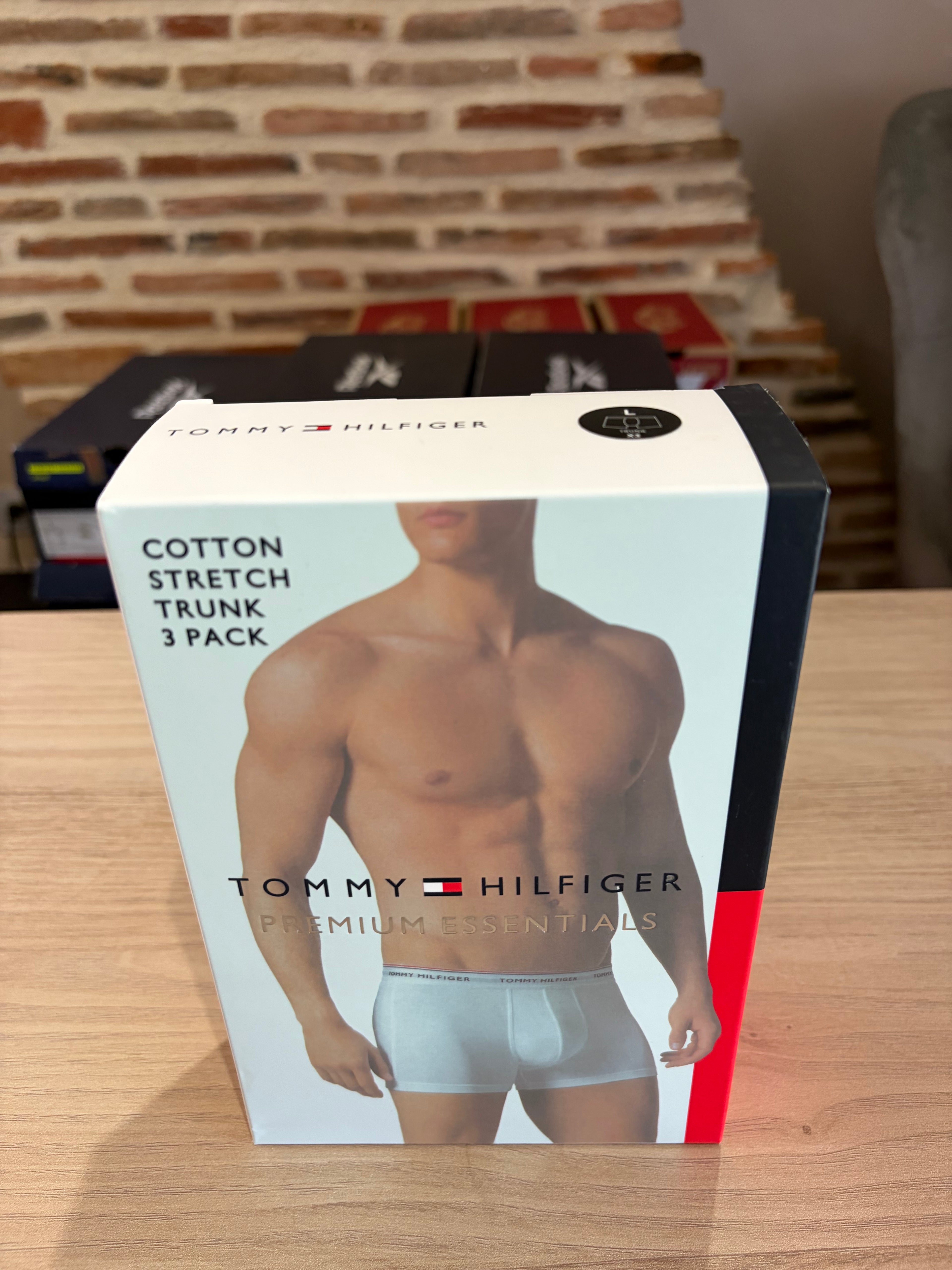 Tommy Hilfiger Premium Essentials - Lot de 3 boxers Trunk Noir - Taille L
