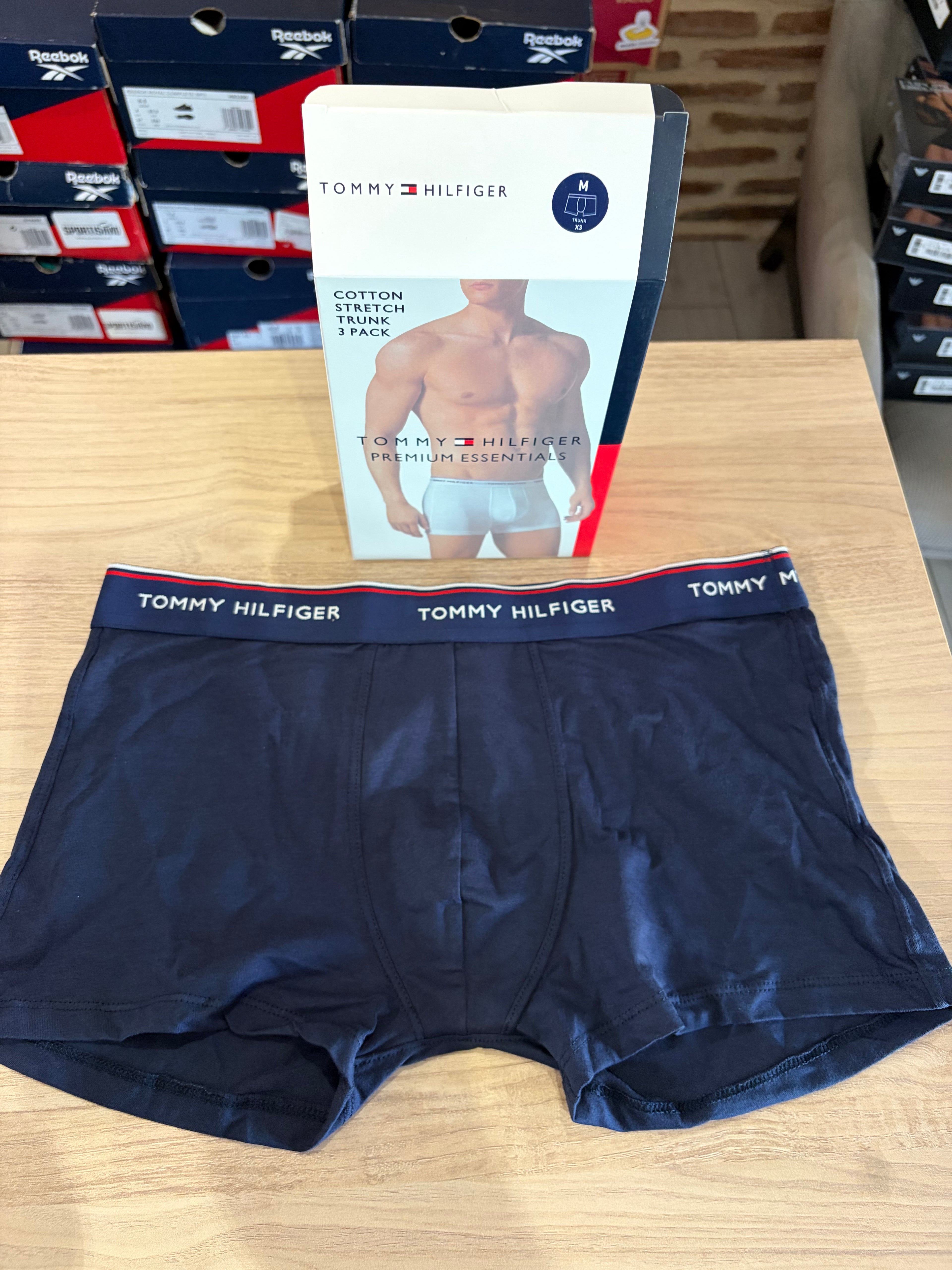 Tommy Hilfiger Premium Essentials - Lot de 3 boxers Trunk Peacoat (Bleu marine) - Taille M
