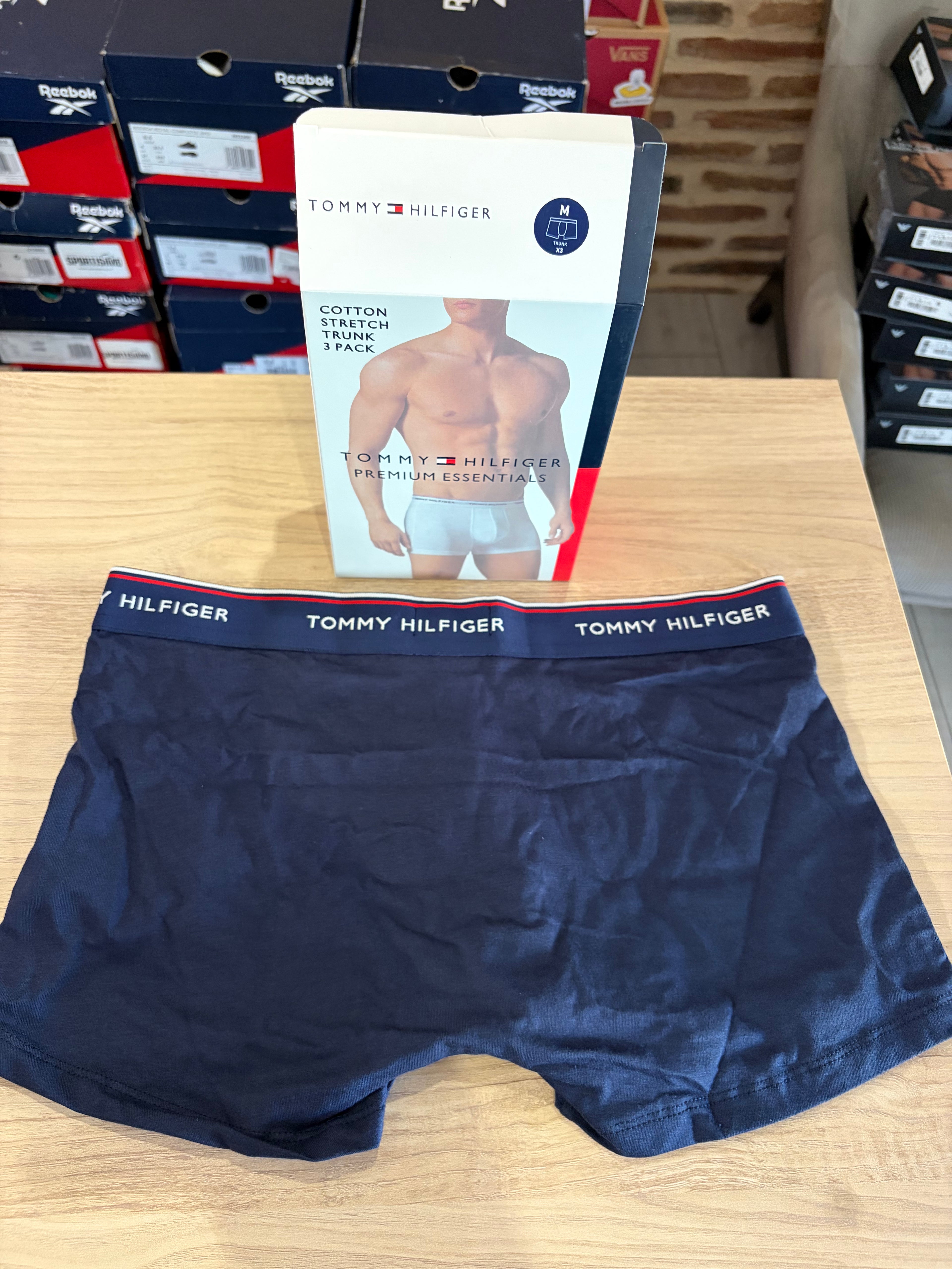 Tommy Hilfiger Premium Essentials - Lot de 3 boxers Trunk Peacoat (Bleu marine) - Taille M