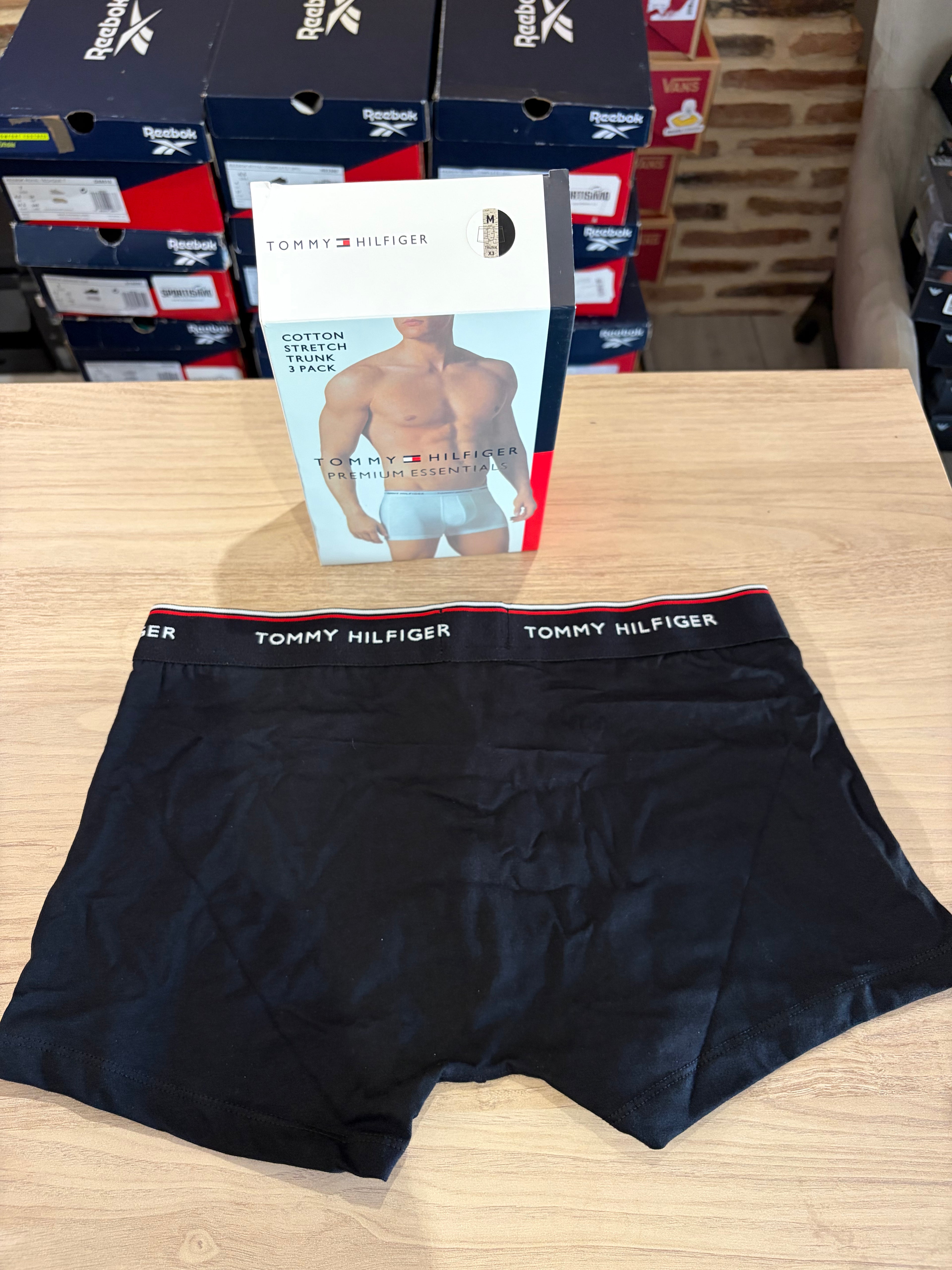 Tommy Hilfiger Premium Essentials - Lot de 3 boxers Trunk Noir/Gris chiné/Blanc - Taille M
