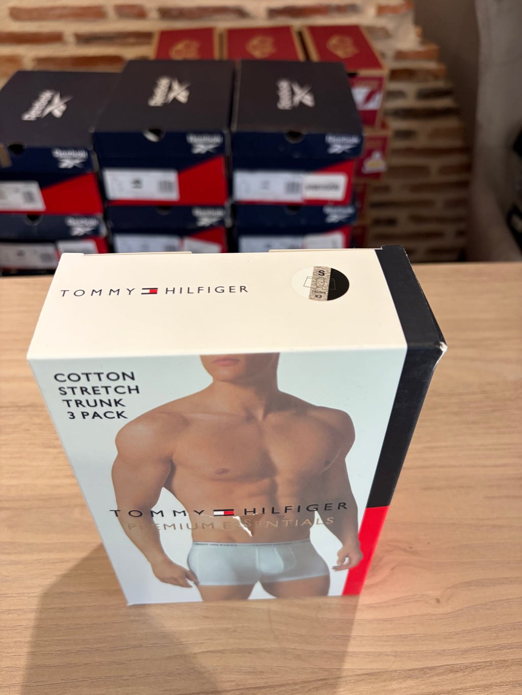 Tommy Hilfiger Premium Essentials - Lot de 3 boxers Trunk Noir Gris Blanc - Taille S