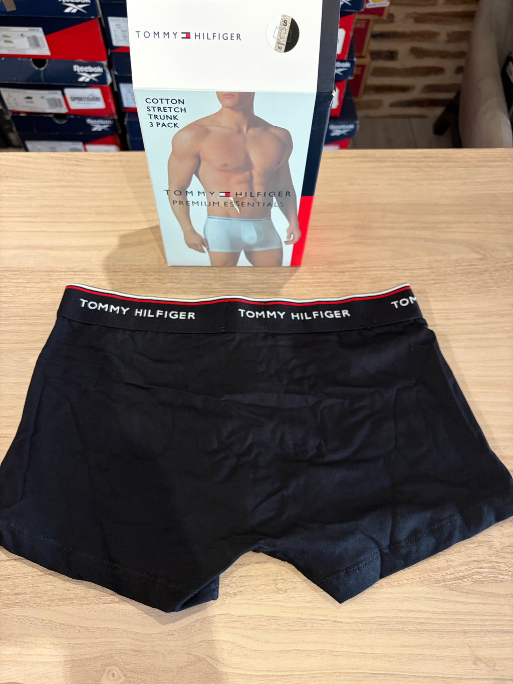 Tommy Hilfiger Premium Essentials - Lot de 3 boxers Trunk Noir Gris Blanc - Taille S